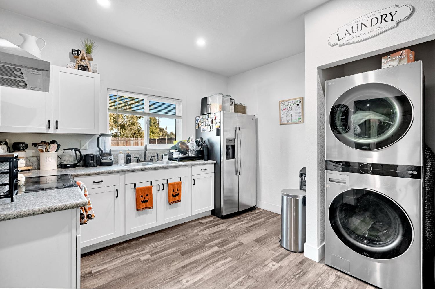 1453 Tucker St, Selma, CA 93662