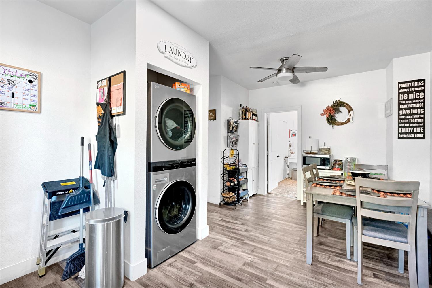 1453 Tucker St, Selma, CA 93662