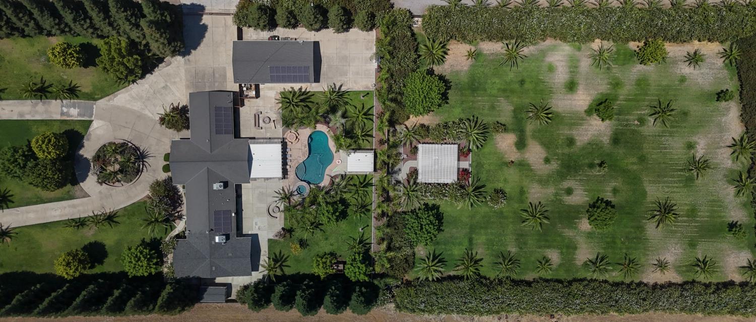 7010 S Frankwood Ave, Reedley, CA 93654