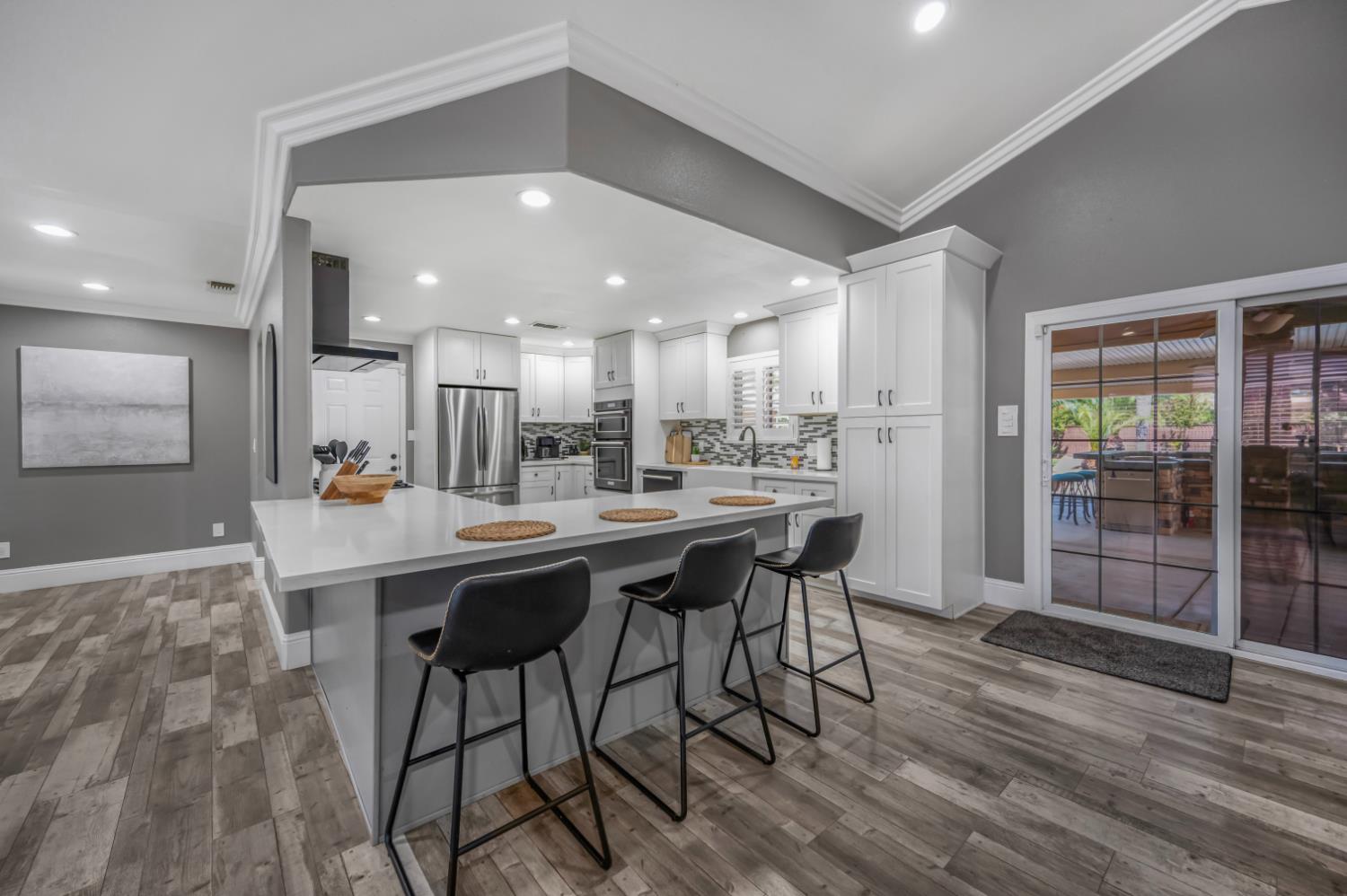 7010 S Frankwood Ave, Reedley, CA 93654
