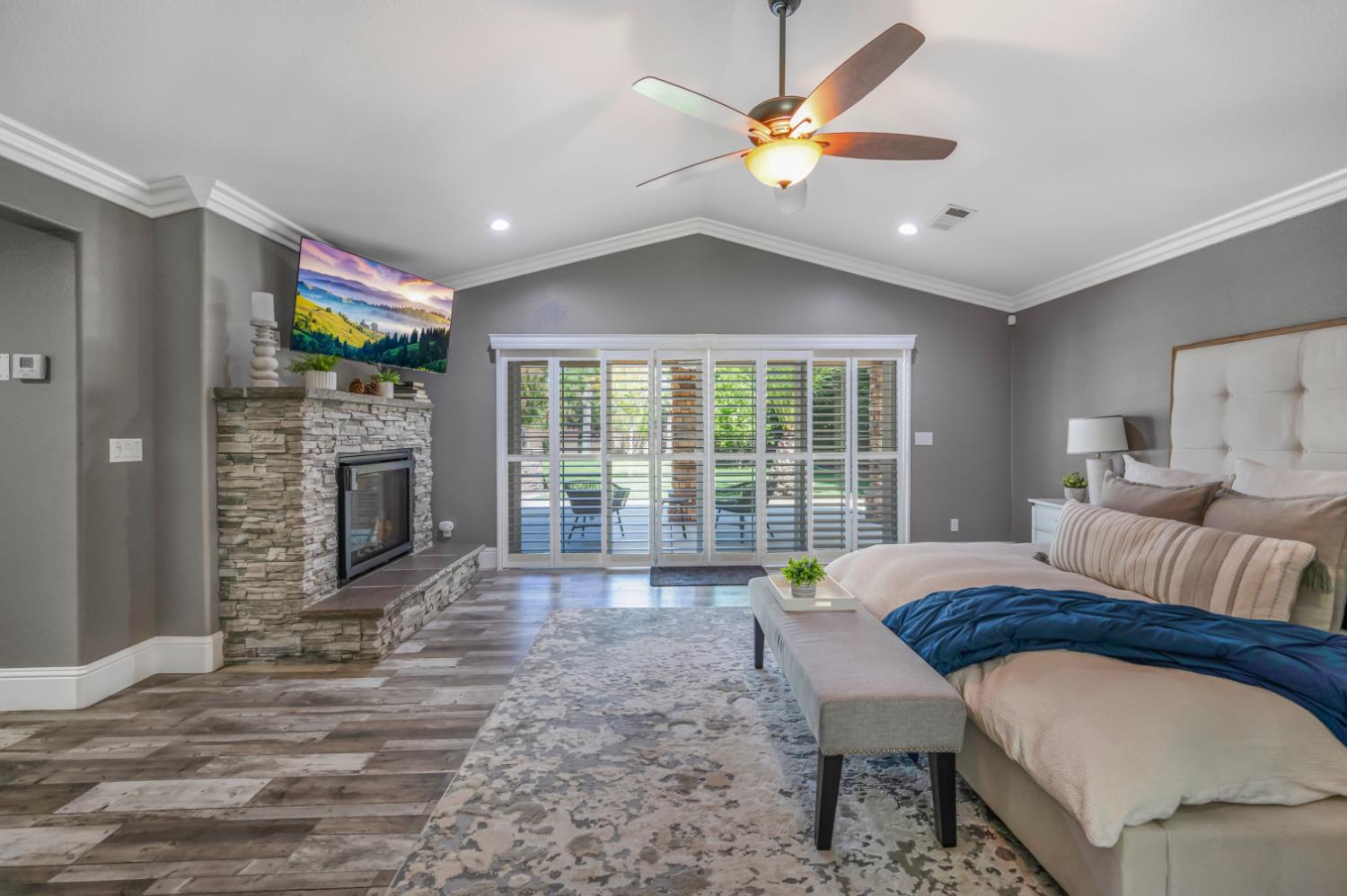 7010 S Frankwood Ave, Reedley, CA 93654