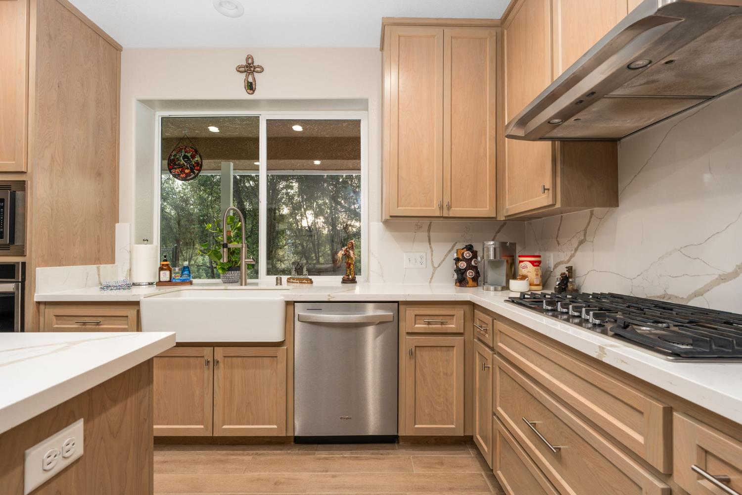 38614 Bon Veu Cir, Oakhurst, CA 93644