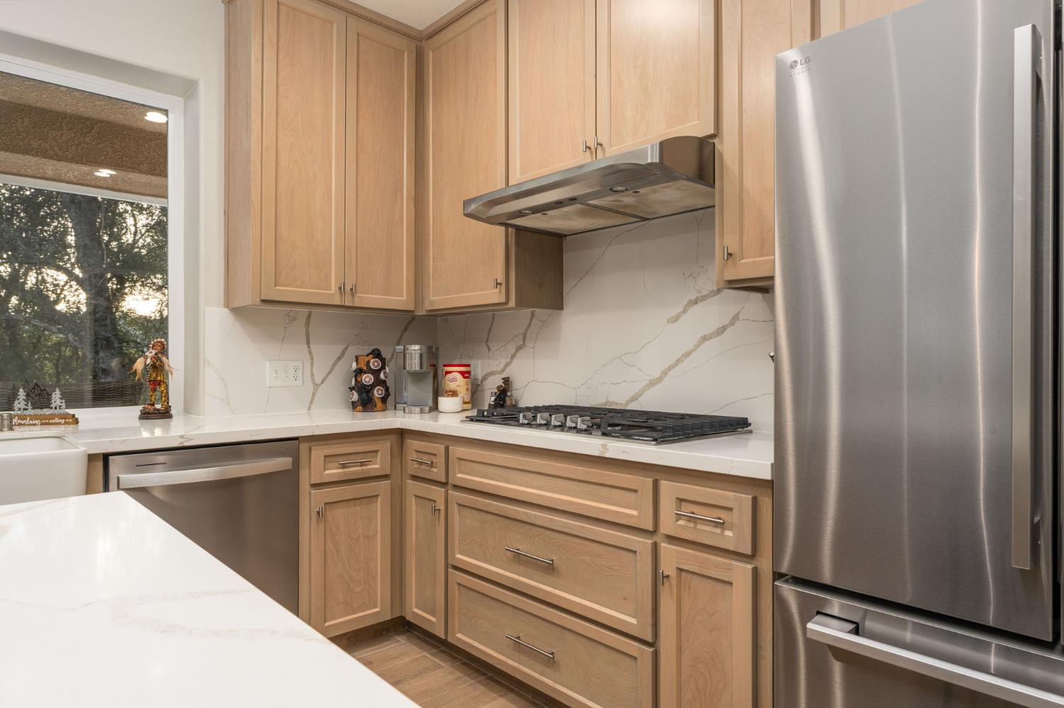 38614 Bon Veu Cir, Oakhurst, CA 93644