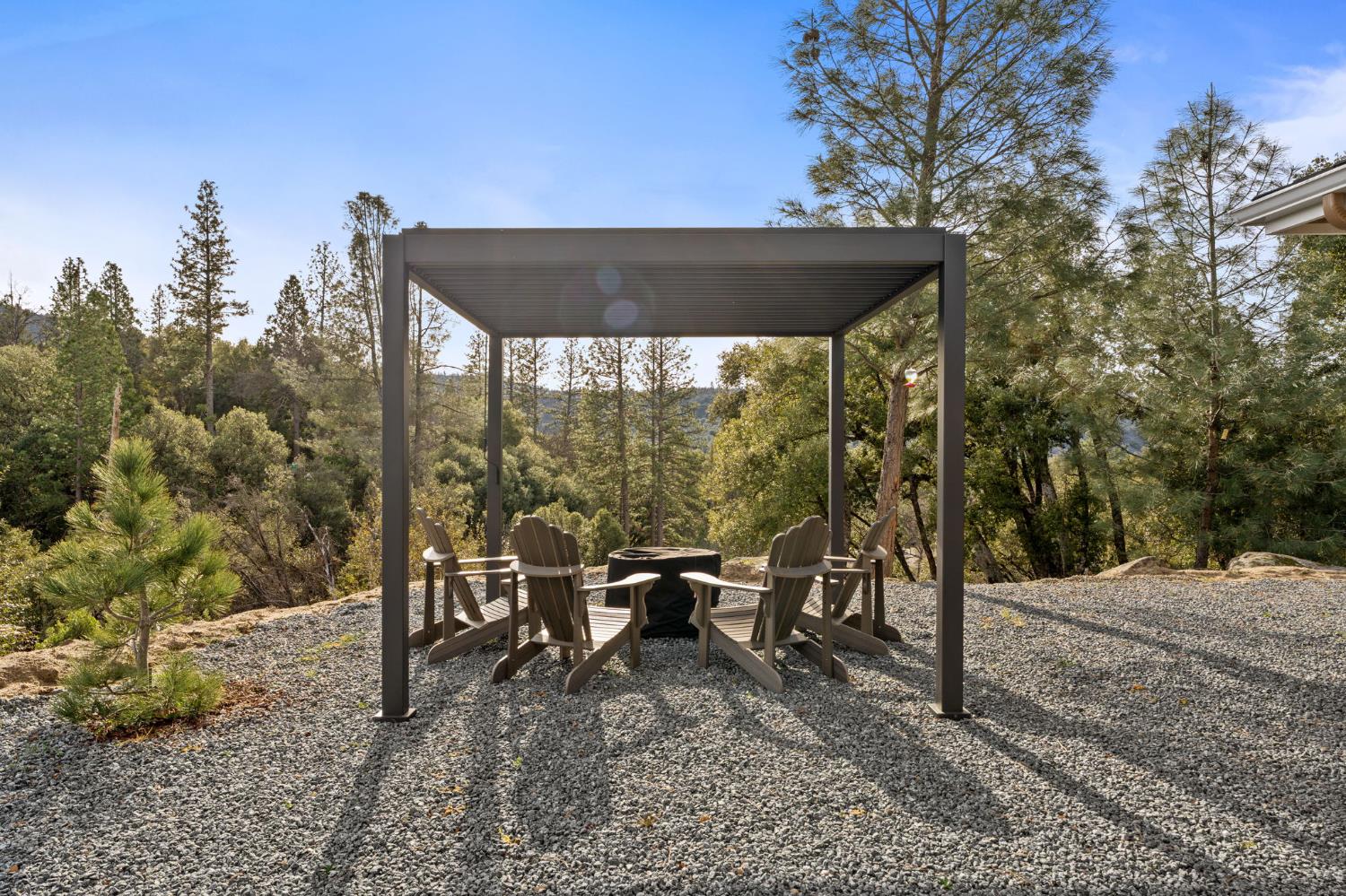 38614 Bon Veu Cir, Oakhurst, CA 93644