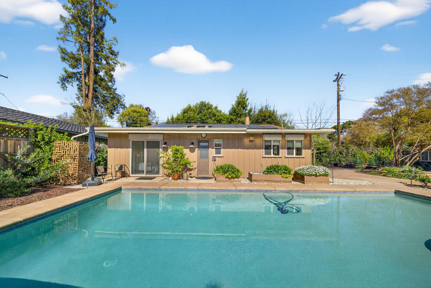 4872 N Arcade Ave, Fresno, CA 93704