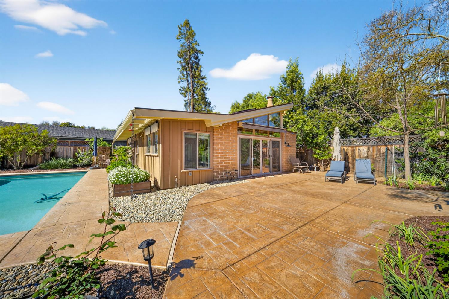 4872 N Arcade Ave, Fresno, CA 93704