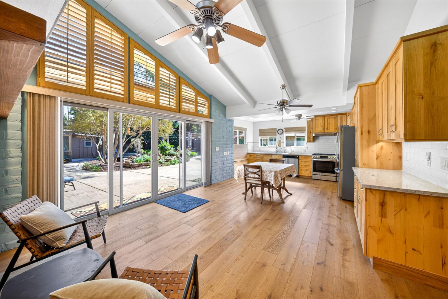 4872 N Arcade Ave, Fresno, CA 93704