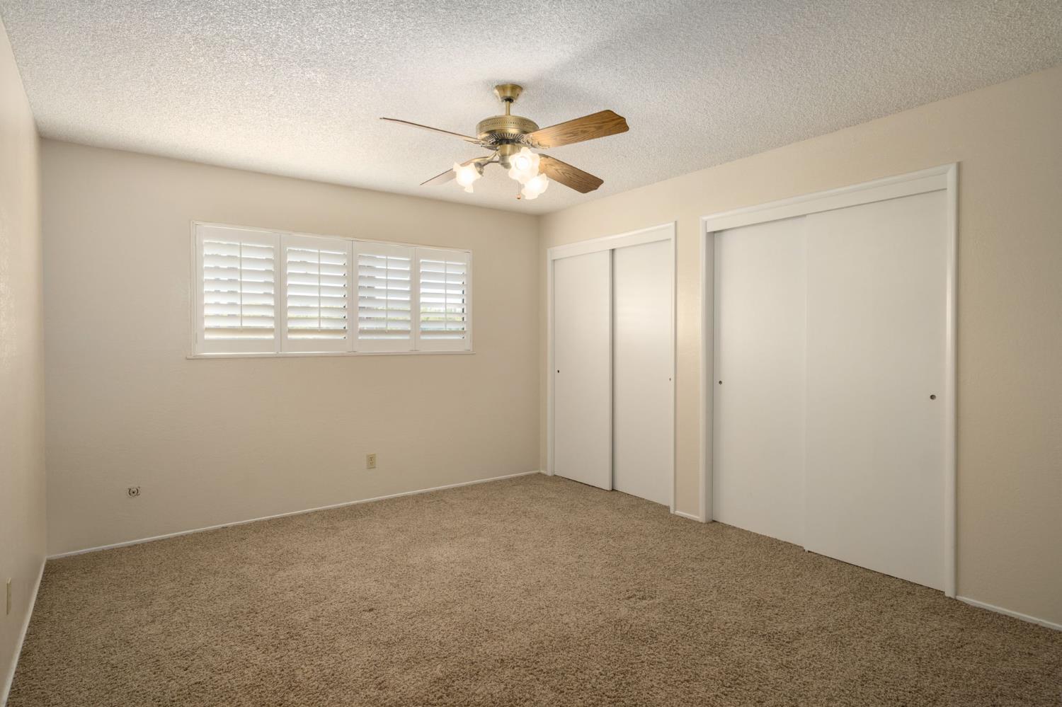 291 S Locan Ave, Fresno, CA 93737