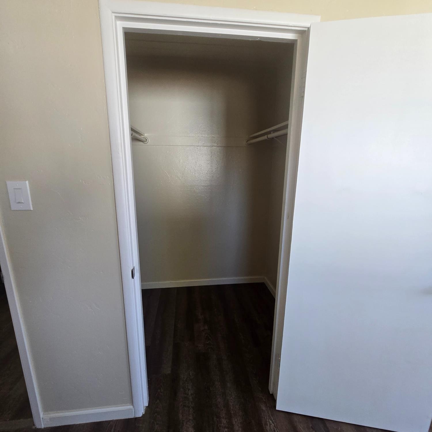 646 W Terrace Ave, Fresno, CA 93705