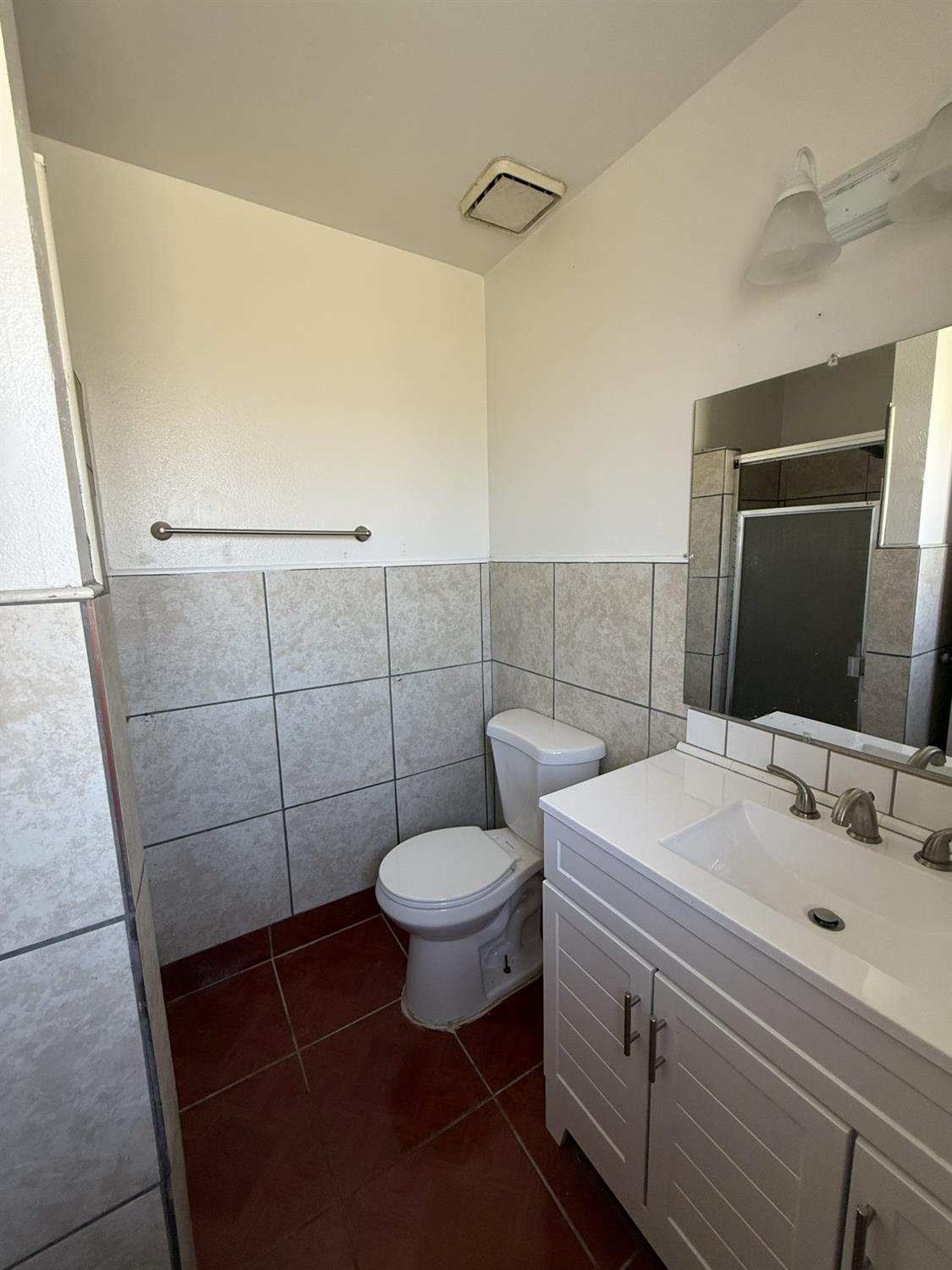5035 E Belgravia Ave, Fresno, CA 93725