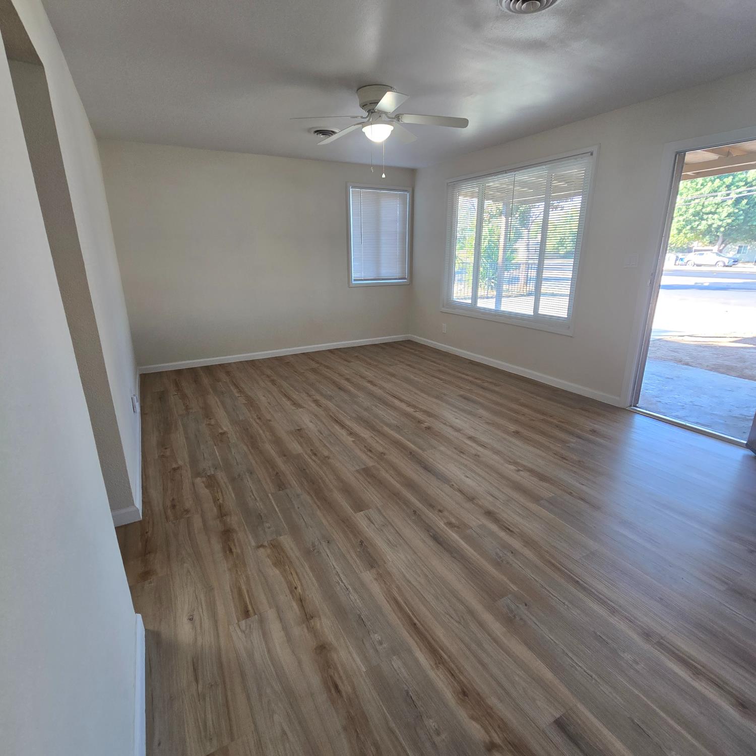 4546 N Fresno St, Fresno, CA 93726