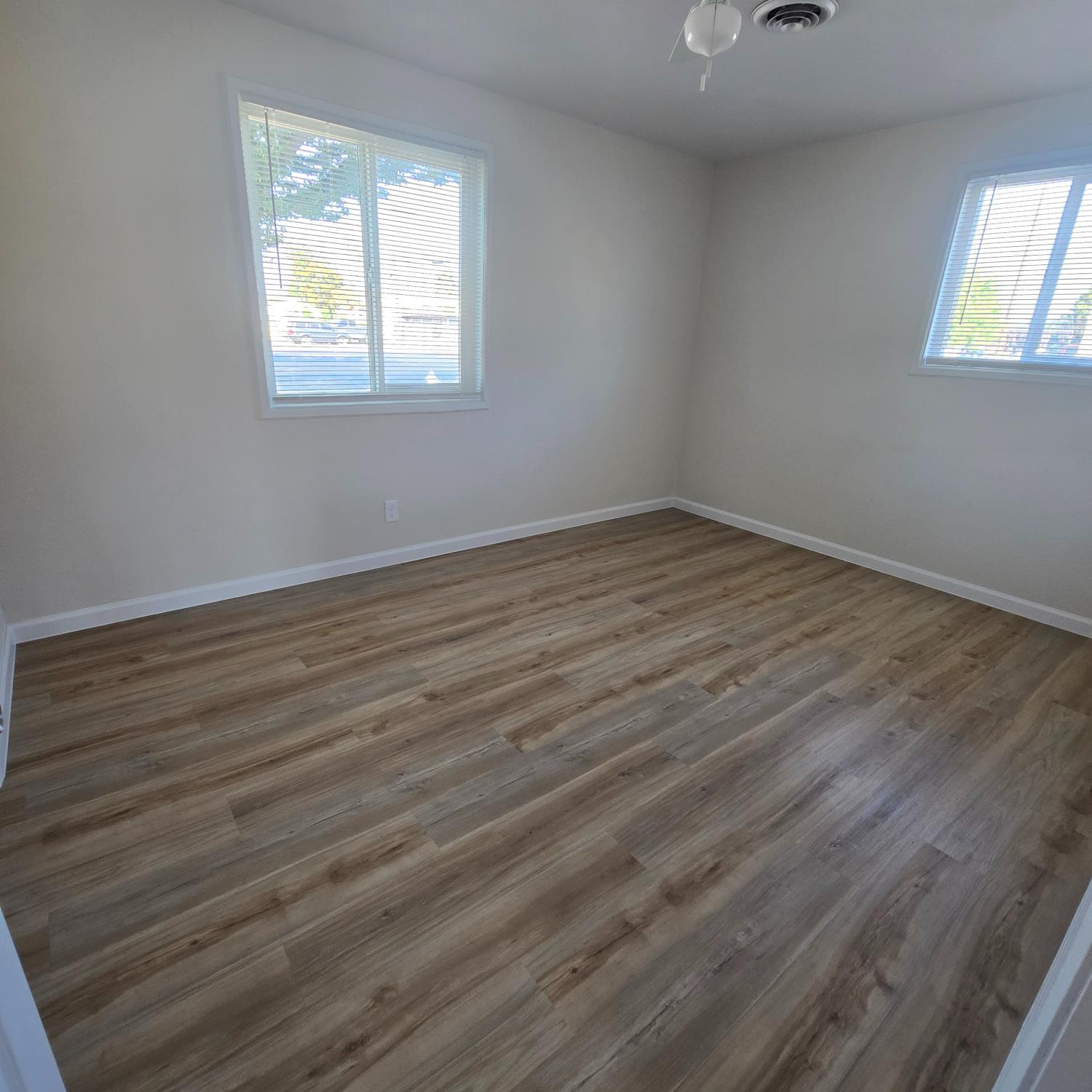 4546 N Fresno St, Fresno, CA 93726