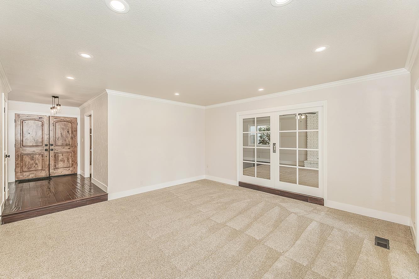 783 W Carpenter Ave, Reedley, CA 93654
