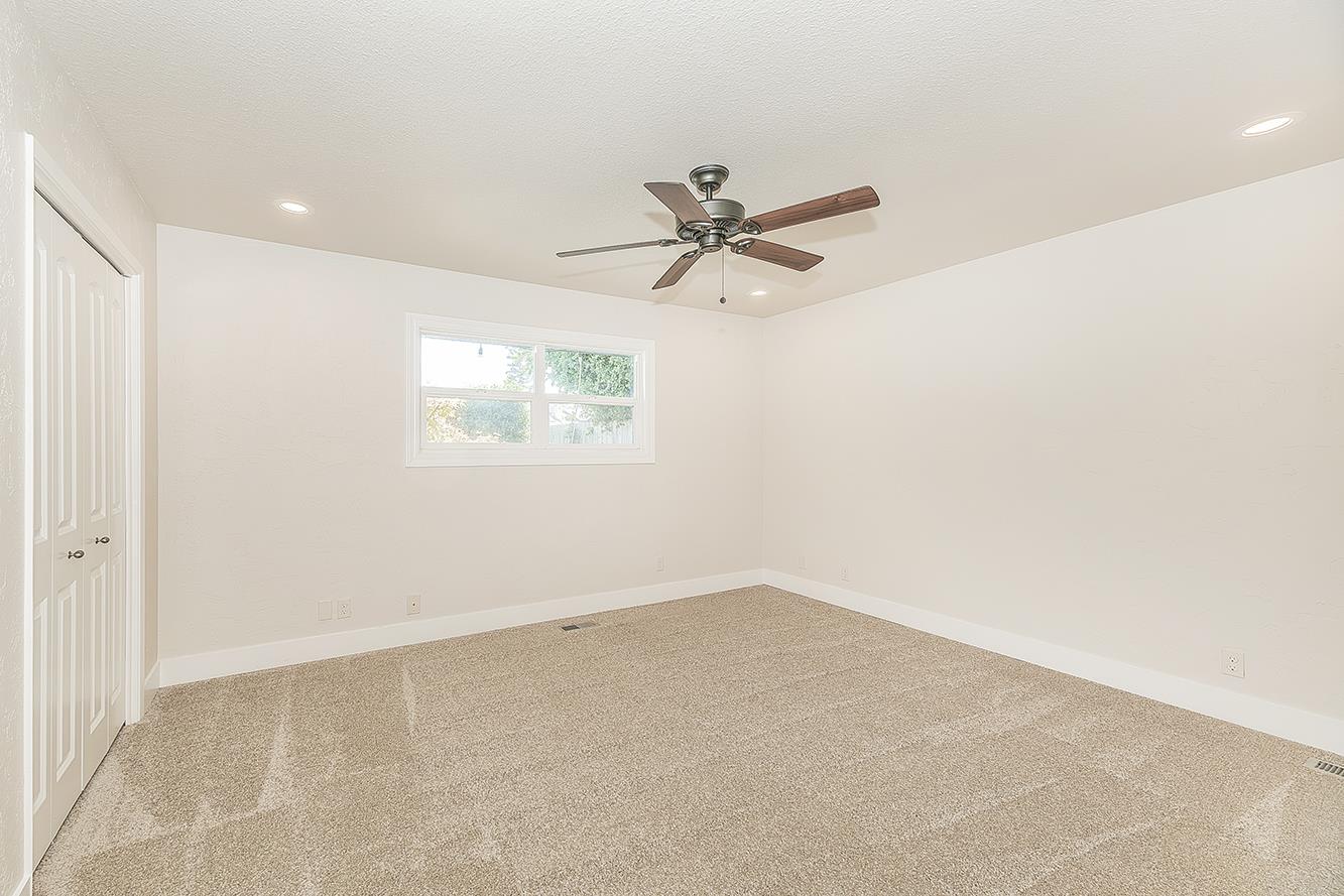 783 W Carpenter Ave, Reedley, CA 93654