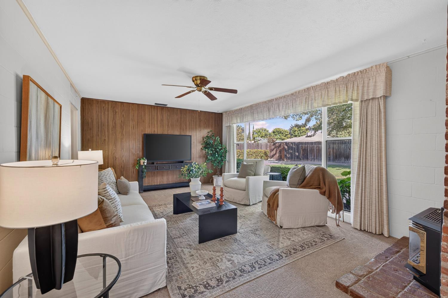 513 Willis Ave, Madera, CA 93637
