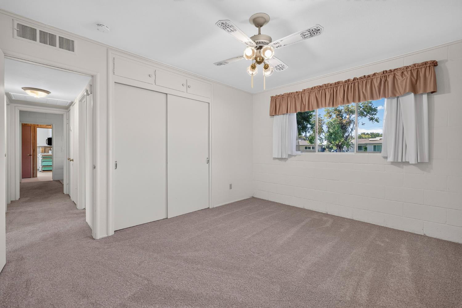 513 Willis Ave, Madera, CA 93637