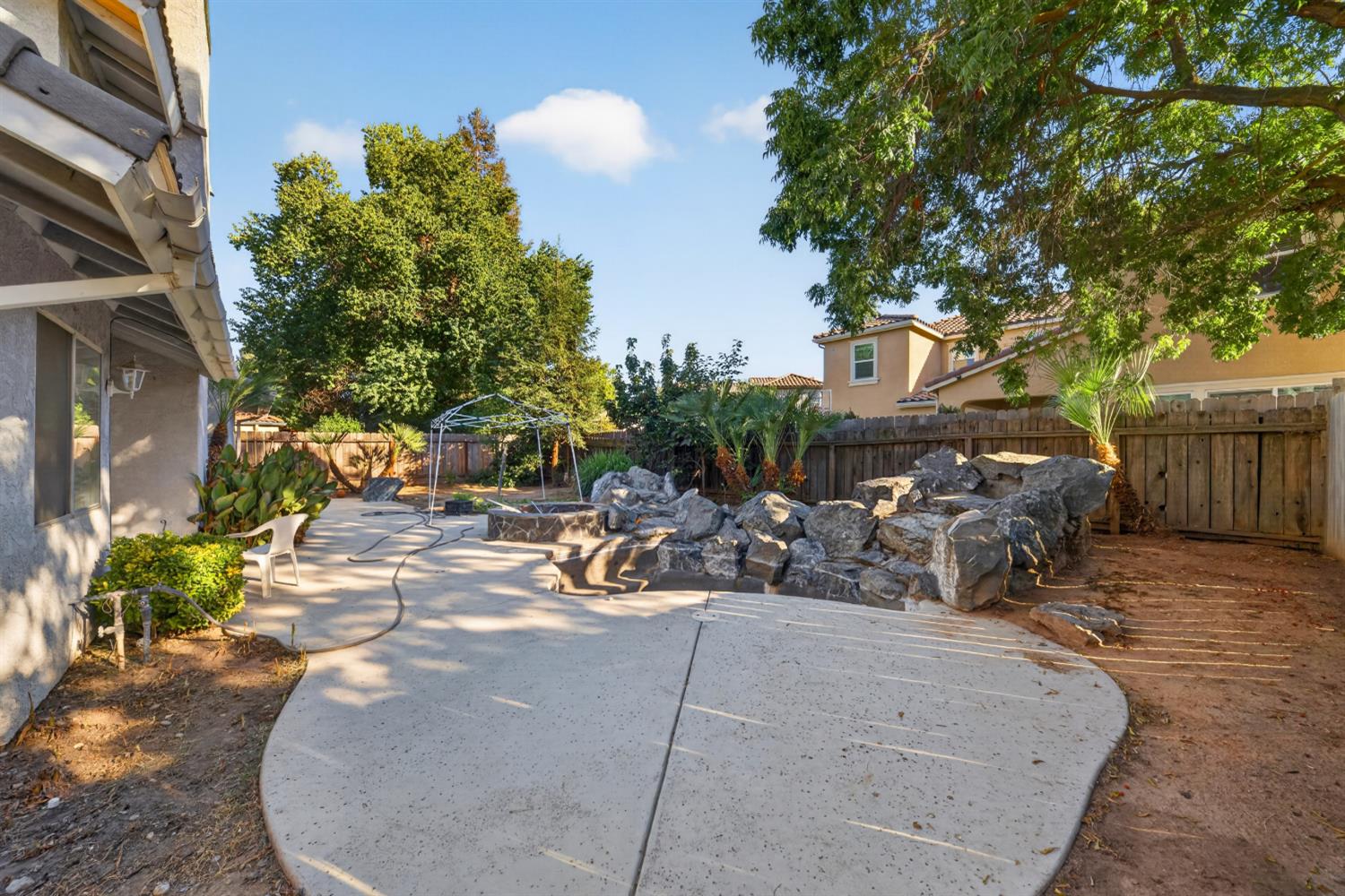 2036 Paul Ave, Clovis, CA 93611