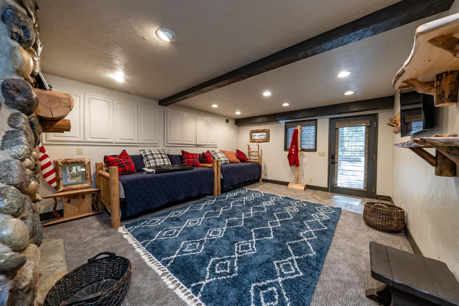 44354 Cascade, Shaver Lake, CA 93664