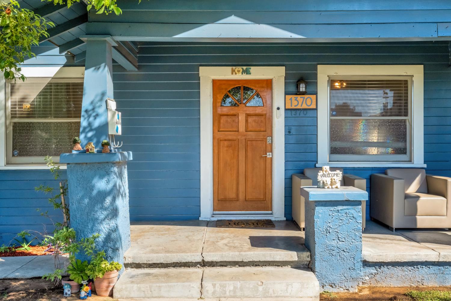 1370 N Farris Ave, Fresno, CA 93728