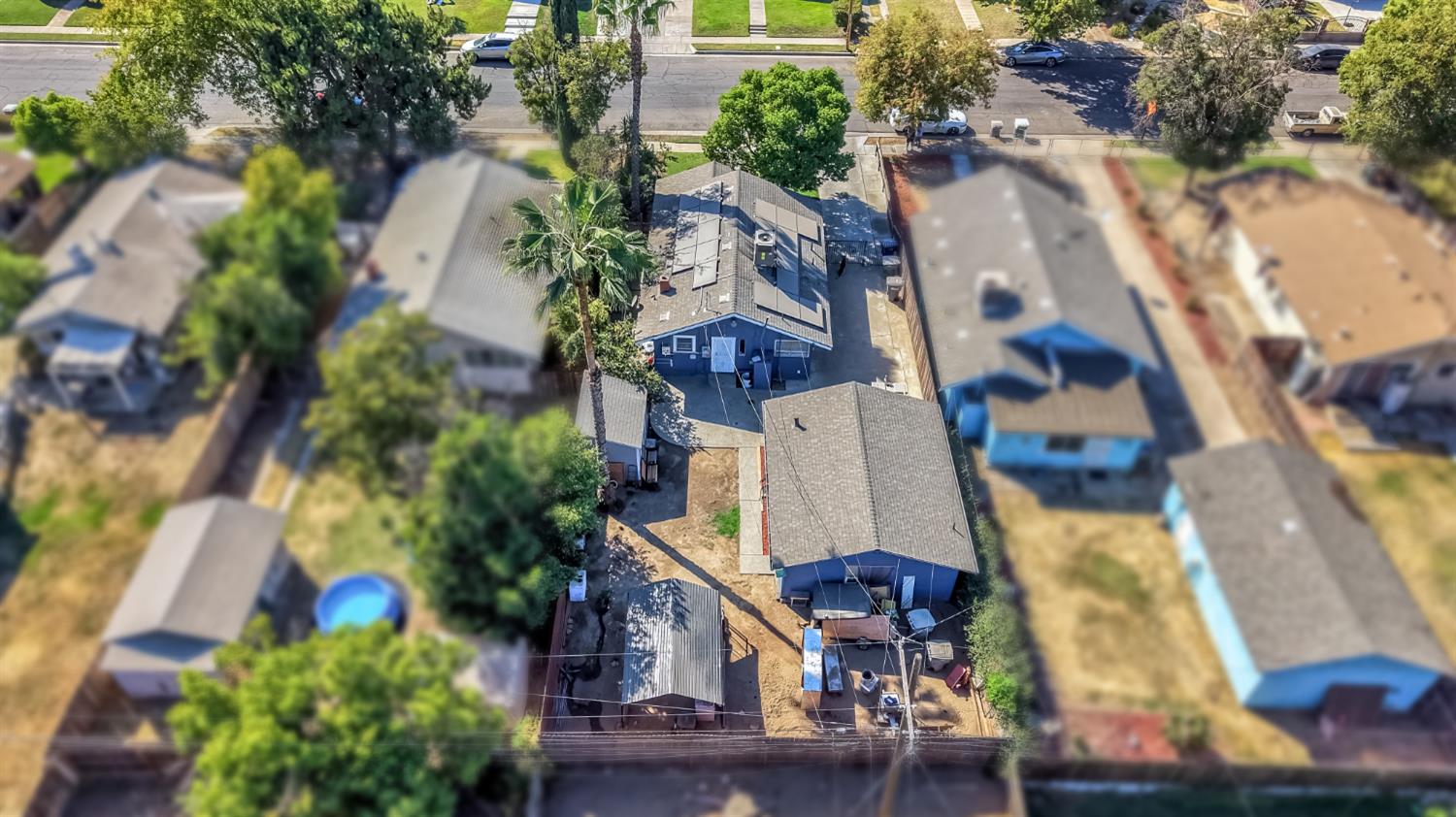 1370 N Farris Ave, Fresno, CA 93728