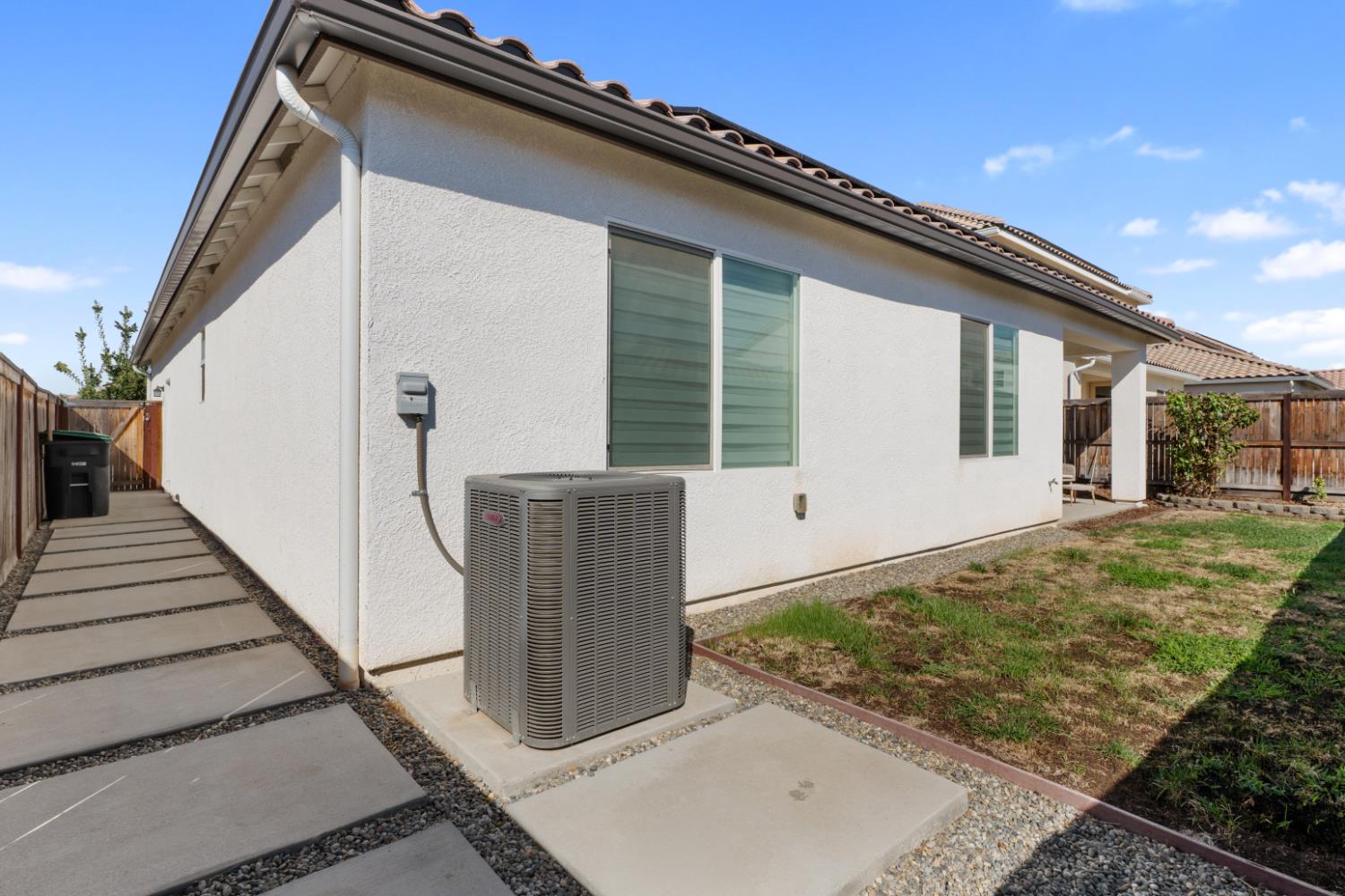640 Wood Crest Ave, Madera, CA 93636
