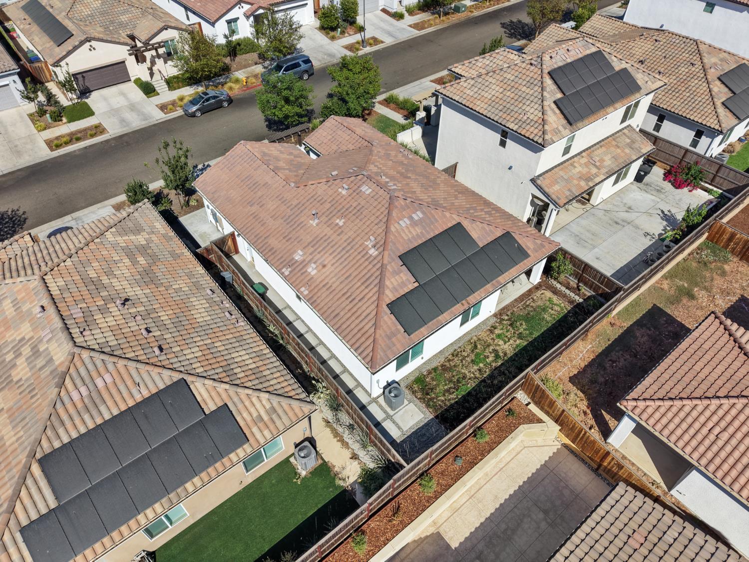 640 Wood Crest Ave, Madera, CA 93636