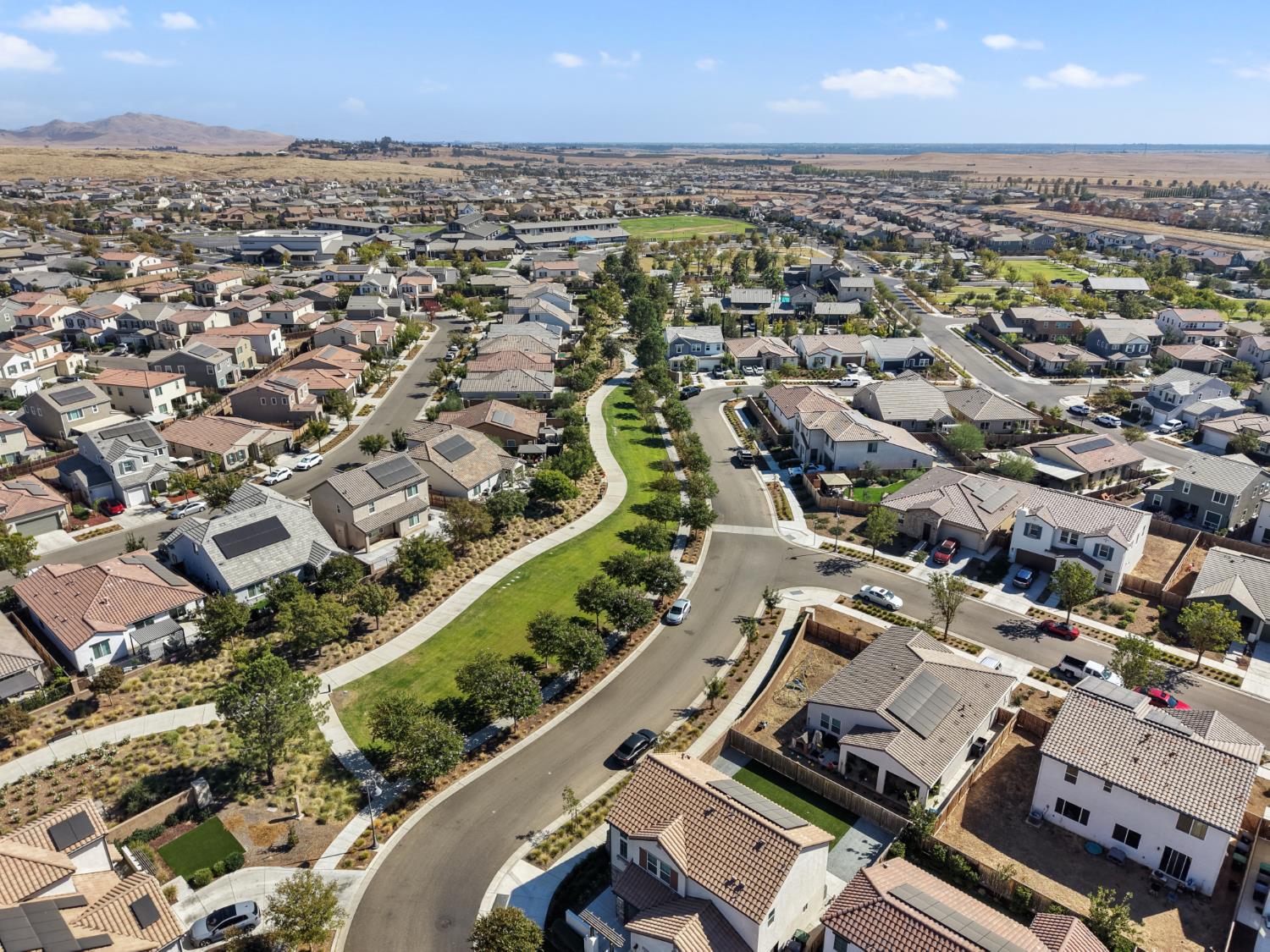 640 Wood Crest Ave, Madera, CA 93636