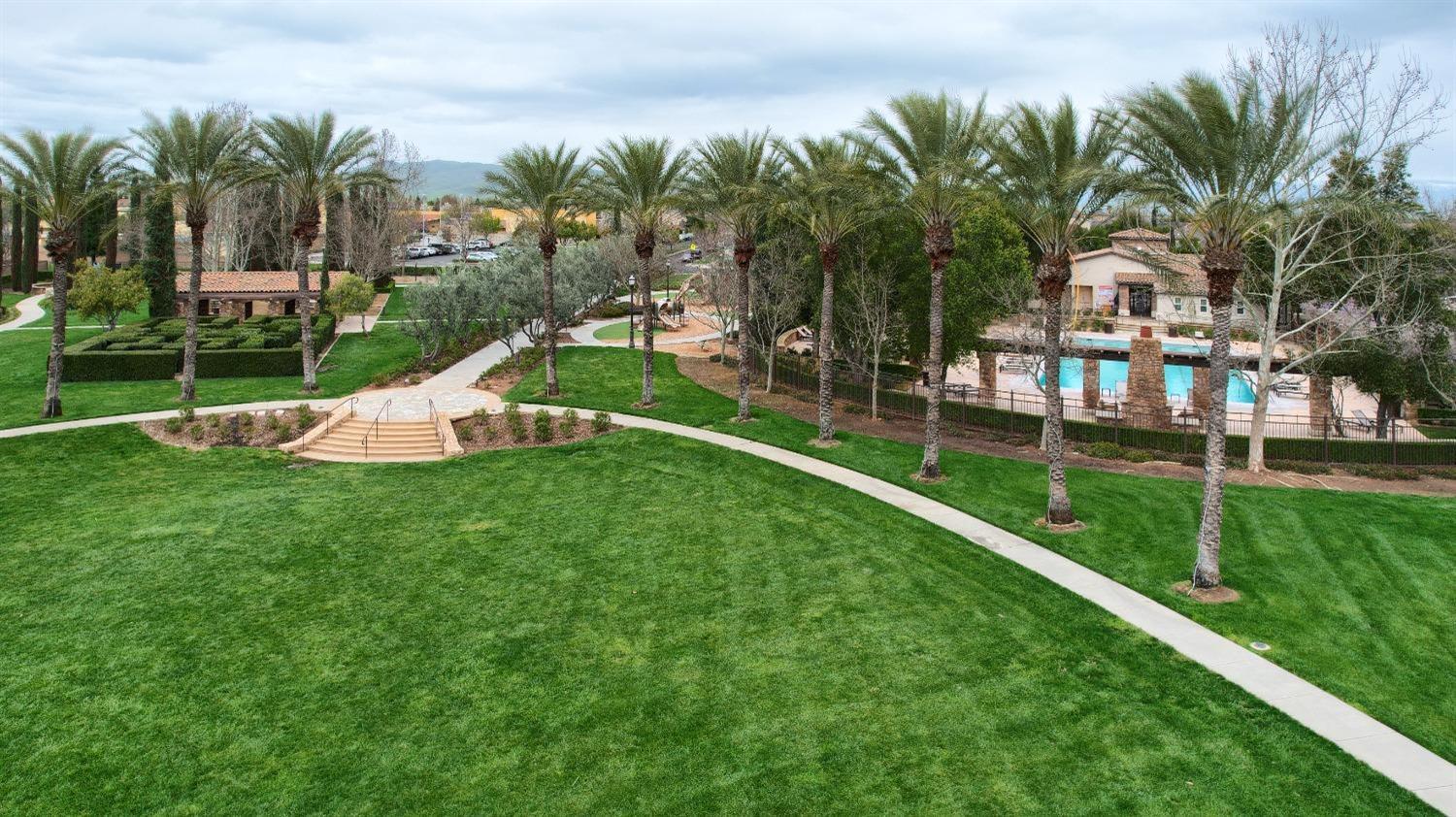 4005 Harlan Ranch Blvd, Clovis, CA 93619