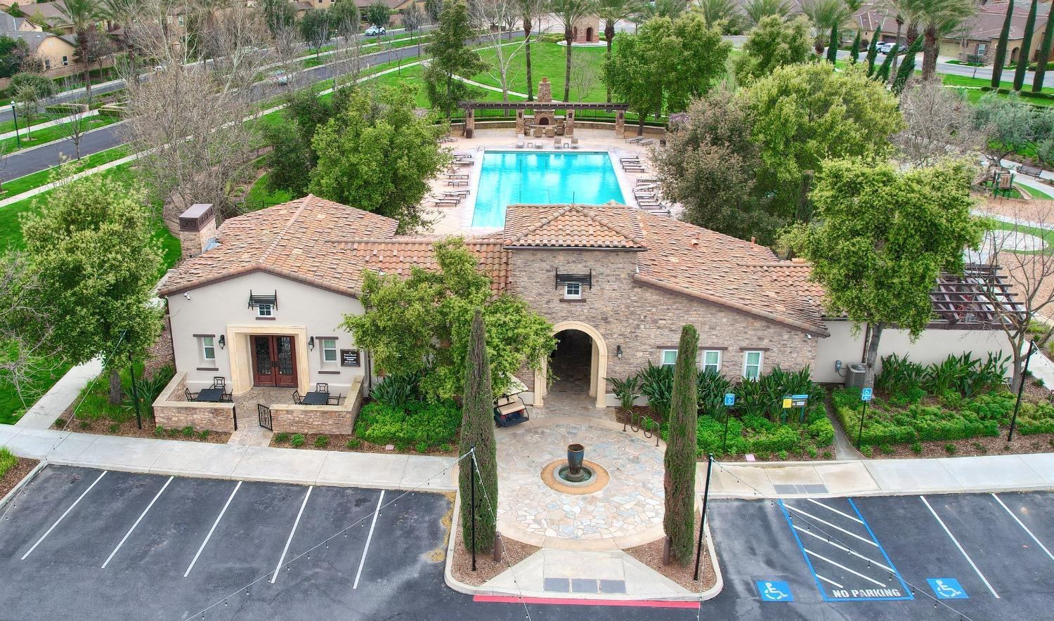 4005 Harlan Ranch Blvd, Clovis, CA 93619