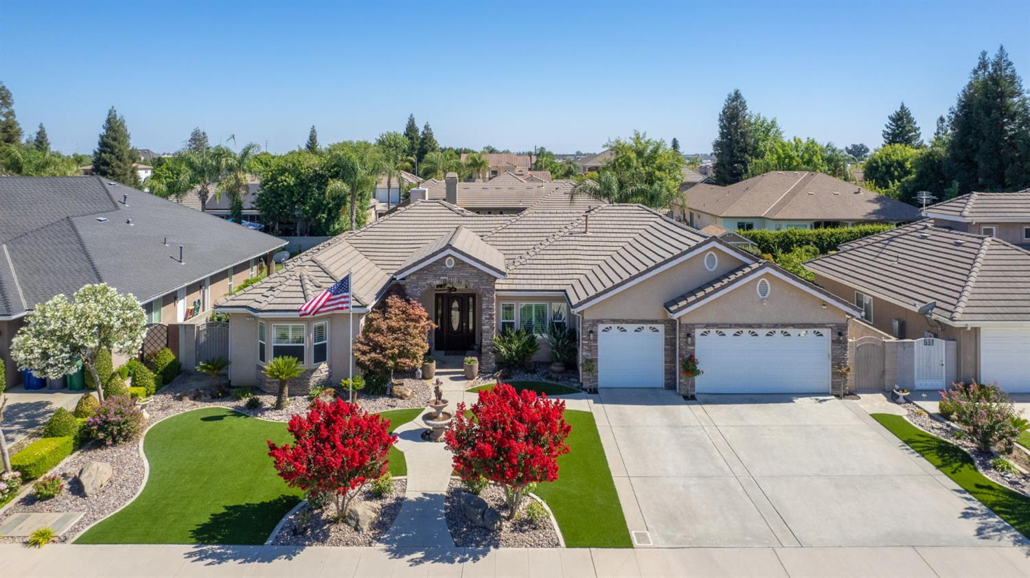 1089 Evergreen St, Selma, CA 93662