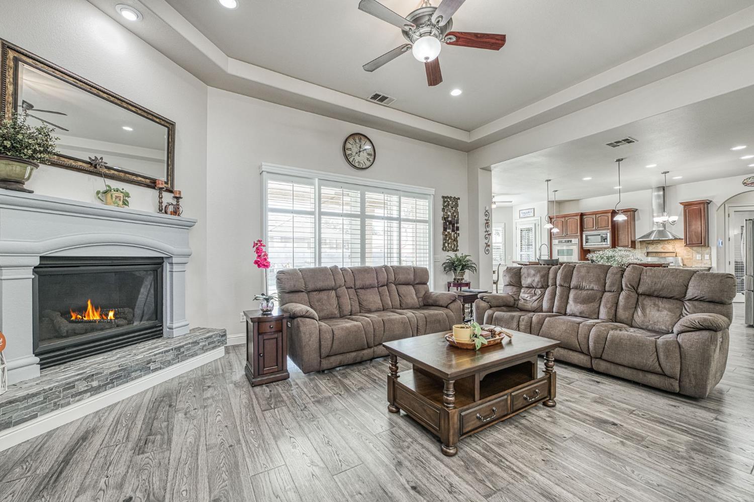 1089 Evergreen St, Selma, CA 93662