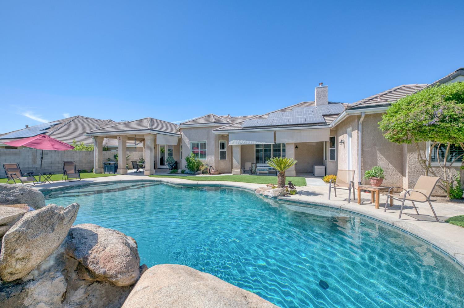 1089 Evergreen St, Selma, CA 93662