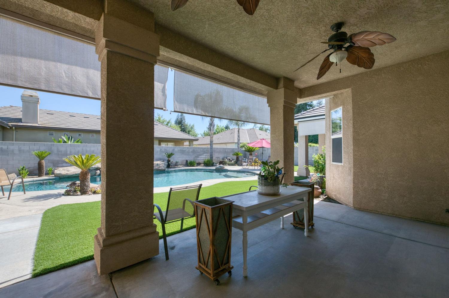 1089 Evergreen St, Selma, CA 93662