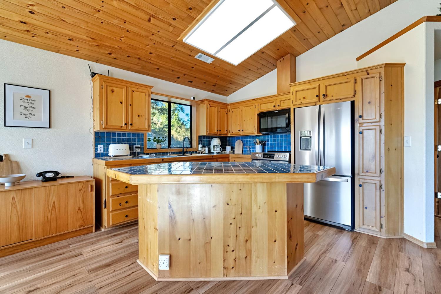 34075 Shaver Springs Rd, Auberry, CA 93602