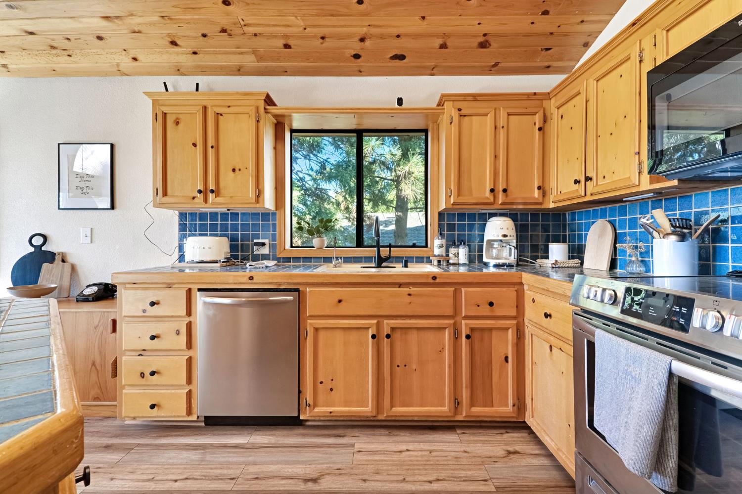 34075 Shaver Springs Rd, Auberry, CA 93602