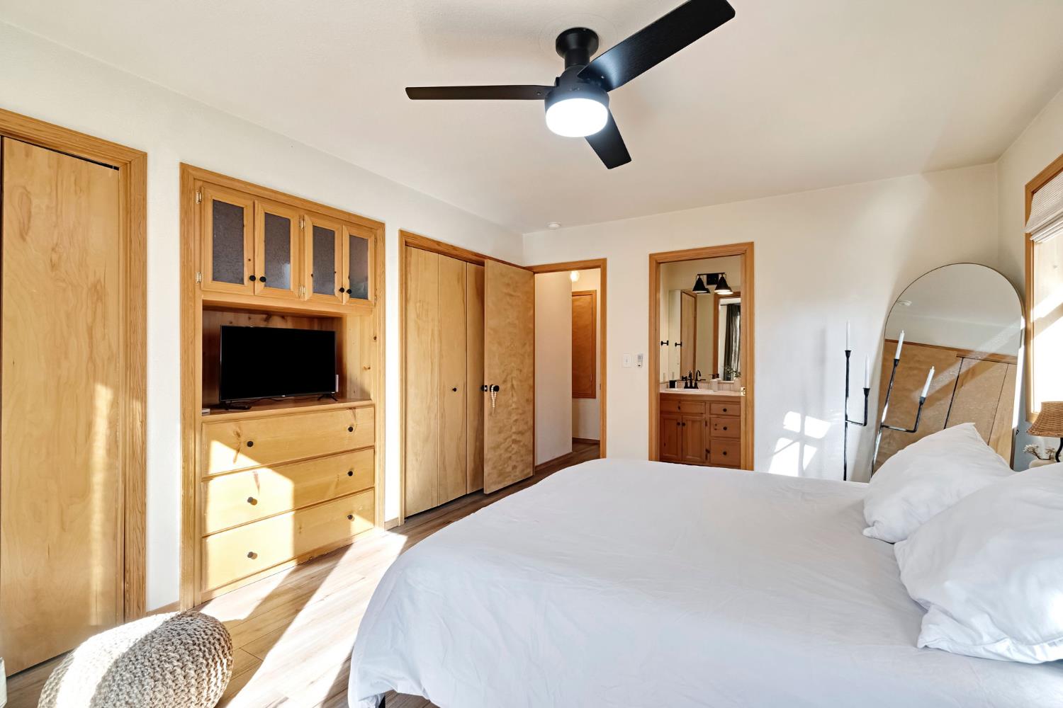 34075 Shaver Springs Rd, Auberry, CA 93602
