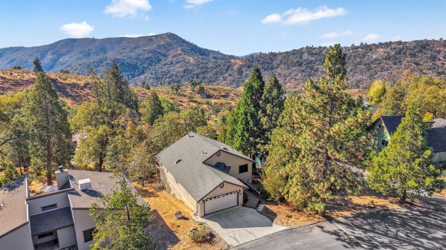 34075 Shaver Springs Rd, Auberry, CA 93602