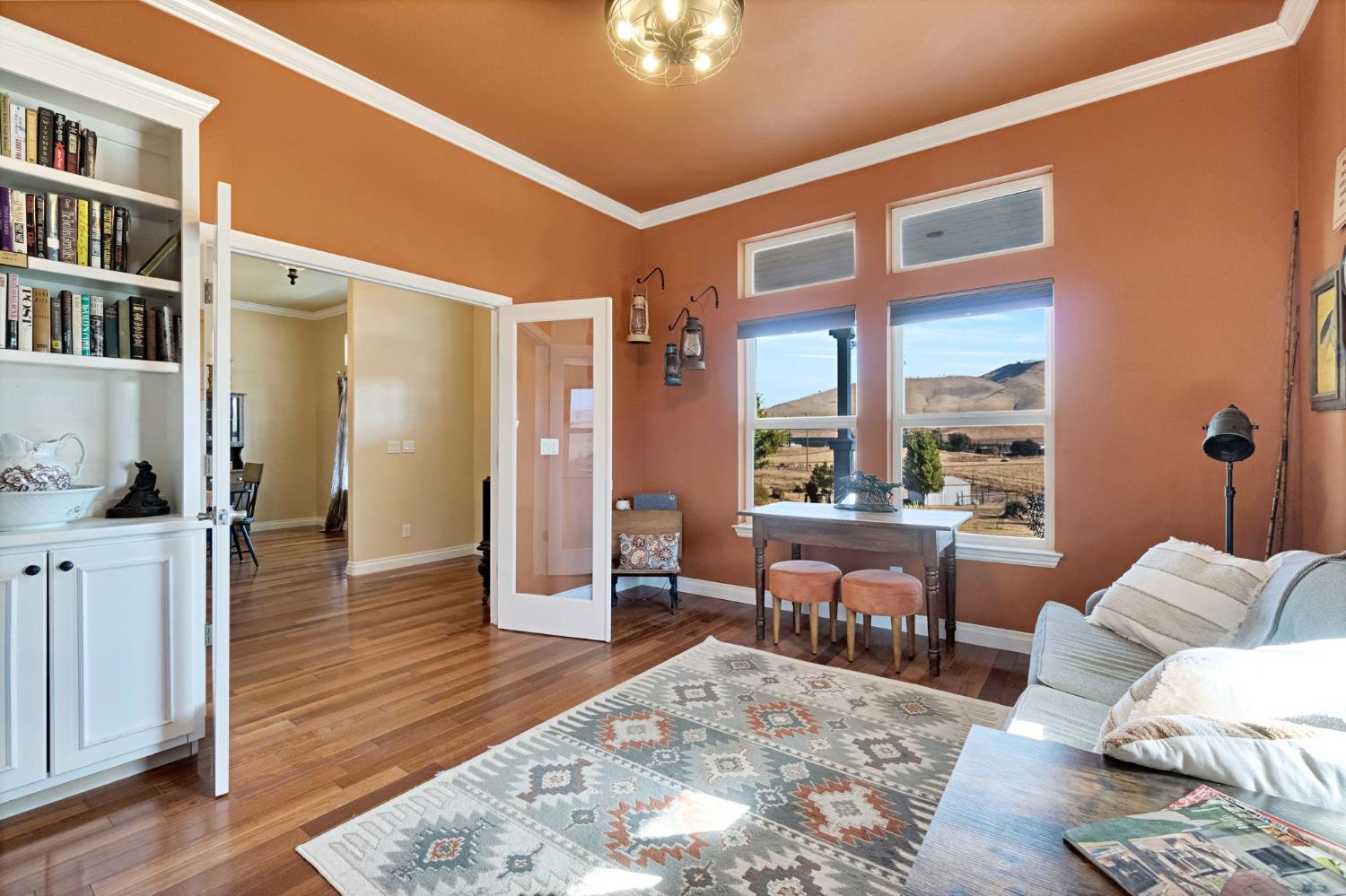 1969 Pederson Ave, Sanger, CA 93657