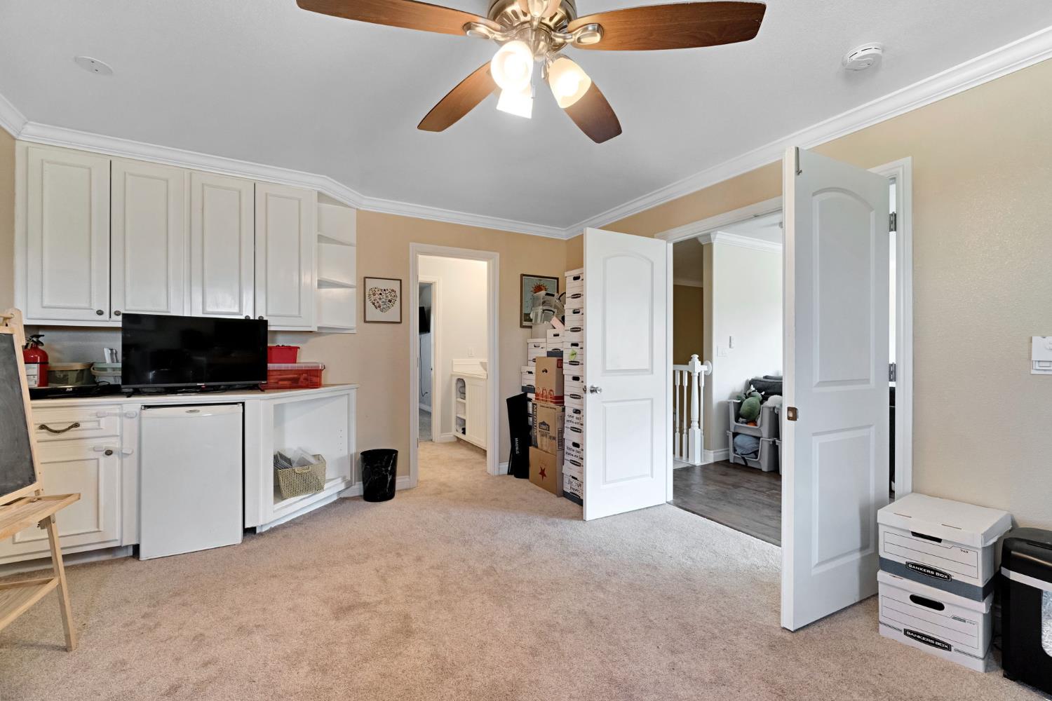 1969 Pederson Ave, Sanger, CA 93657