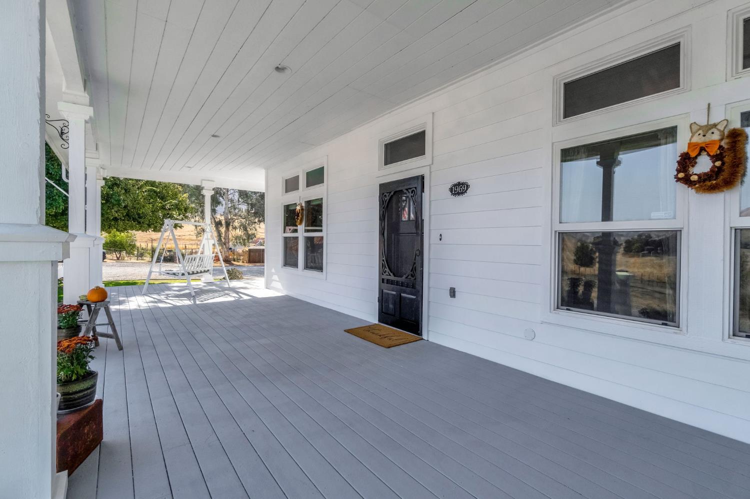 1969 Pederson Ave, Sanger, CA 93657