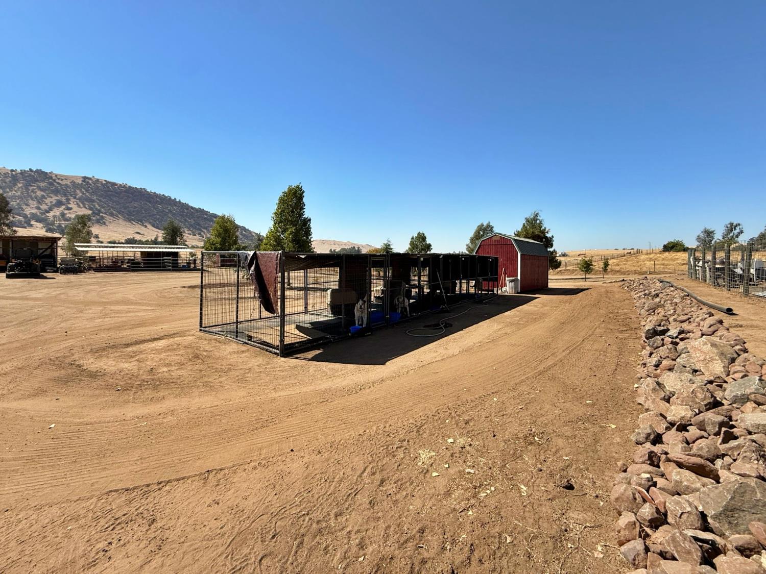 1969 Pederson Ave, Sanger, CA 93657