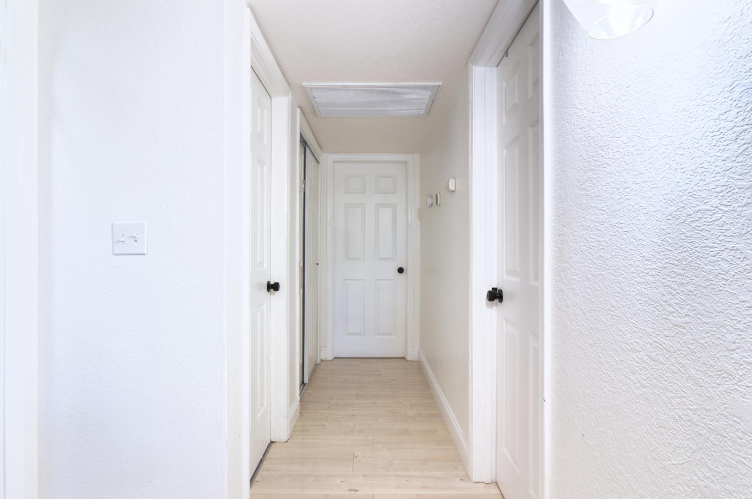 2322 N Cecelia Ave, Fresno, CA 93722