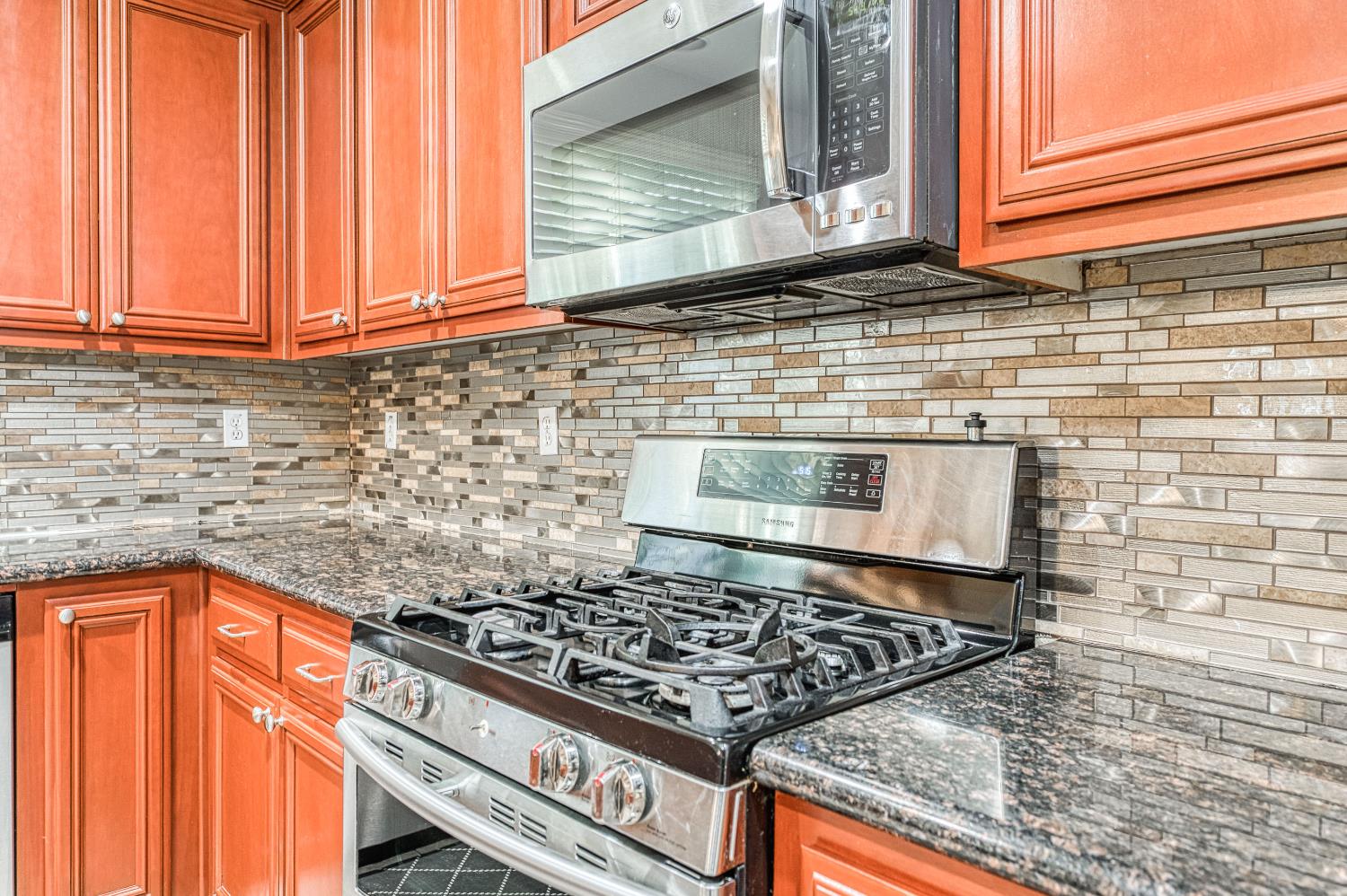 644 Serena Ave, Clovis, CA 93619