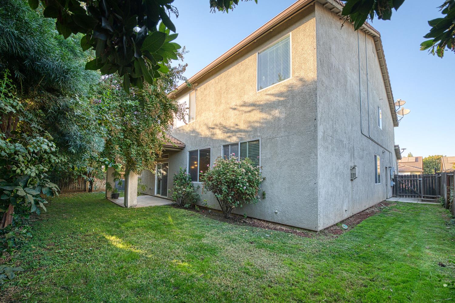 644 Serena Ave, Clovis, CA 93619