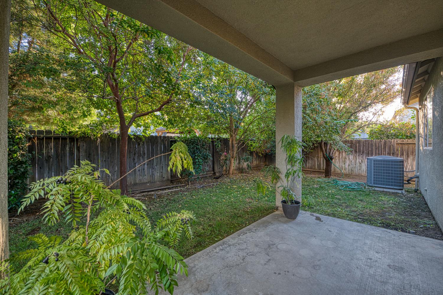 644 Serena Ave, Clovis, CA 93619