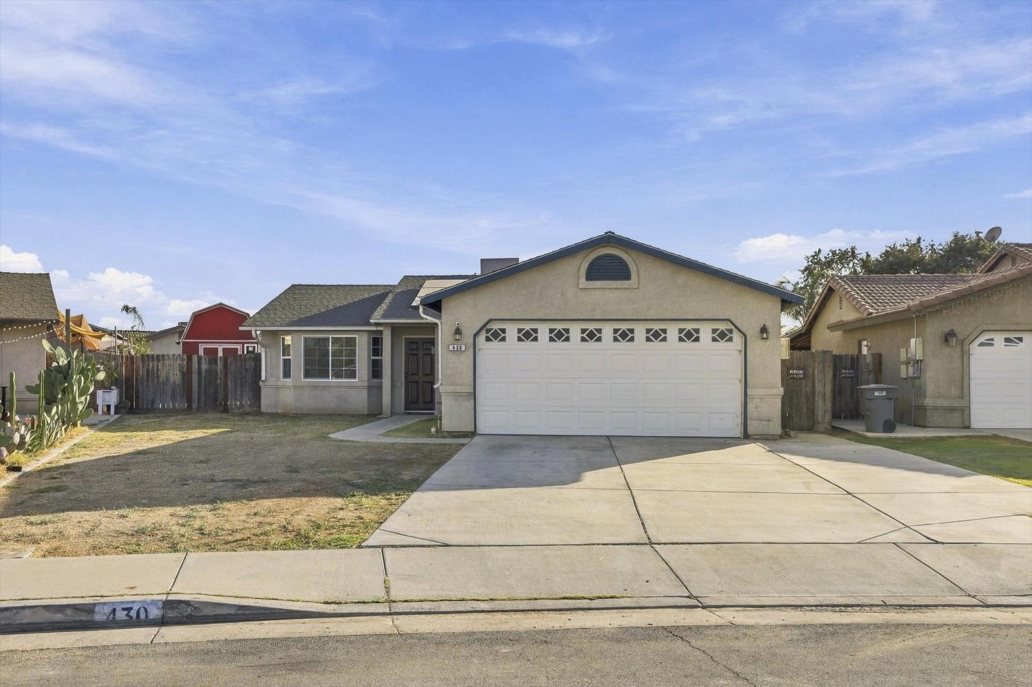430 Avenida Ruiz, Delano, CA 93215