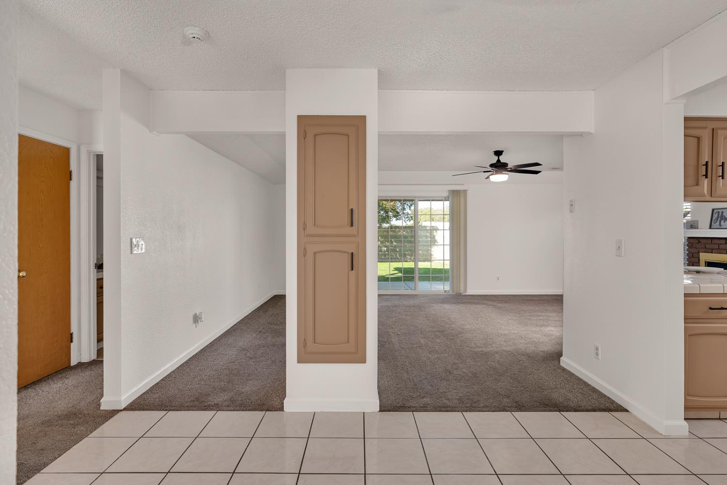 1220 Diamond Way, Madera, CA 93637