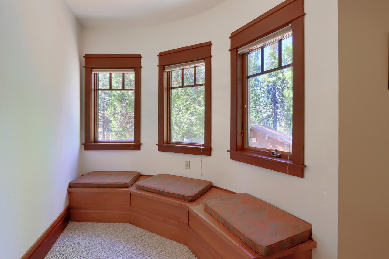 7475 Henness Cir, Yosemite West, CA 95389