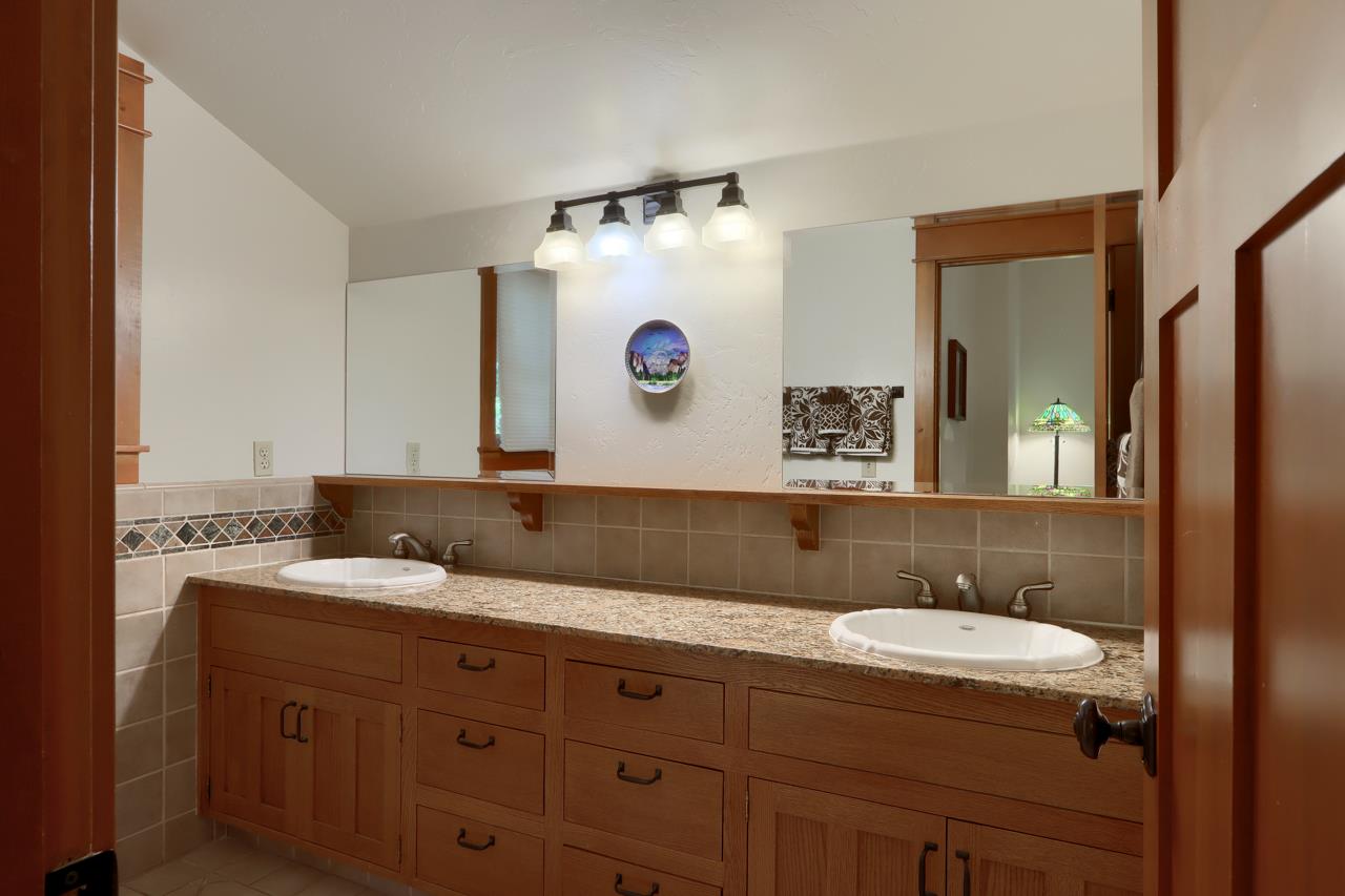 7475 Henness Cir, Yosemite West, CA 95389