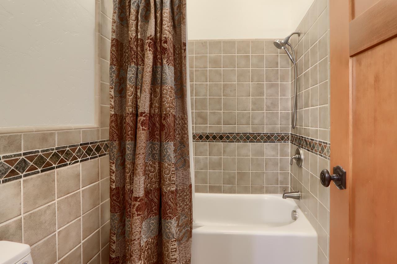 7475 Henness Cir, Yosemite West, CA 95389